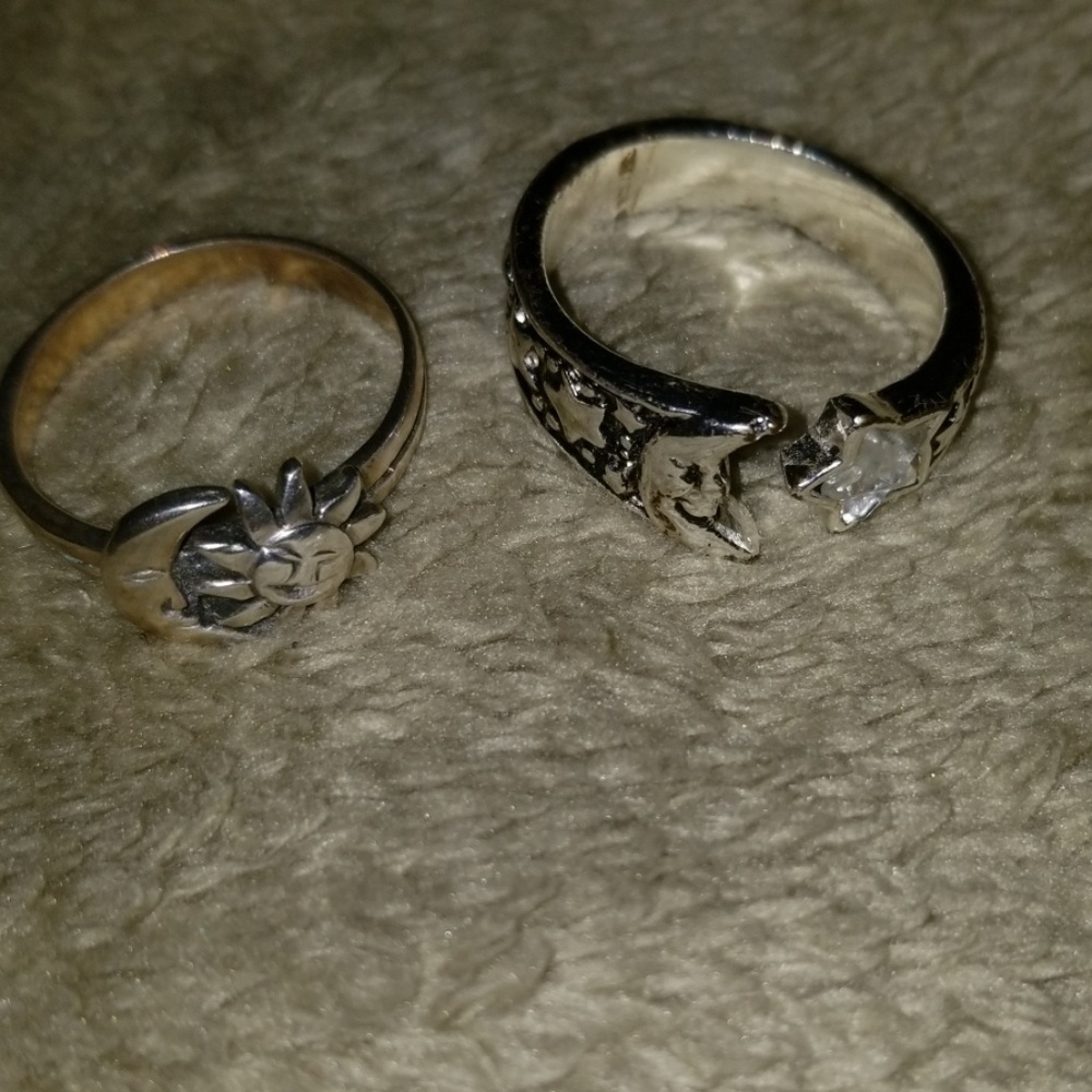 2 rings for 1 price celestial set